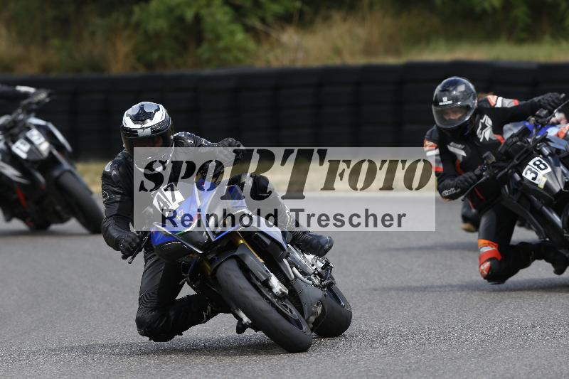 Archiv-2025/32 07.07.2025 Plüss Moto Sport ADR/Freies Fahren/38